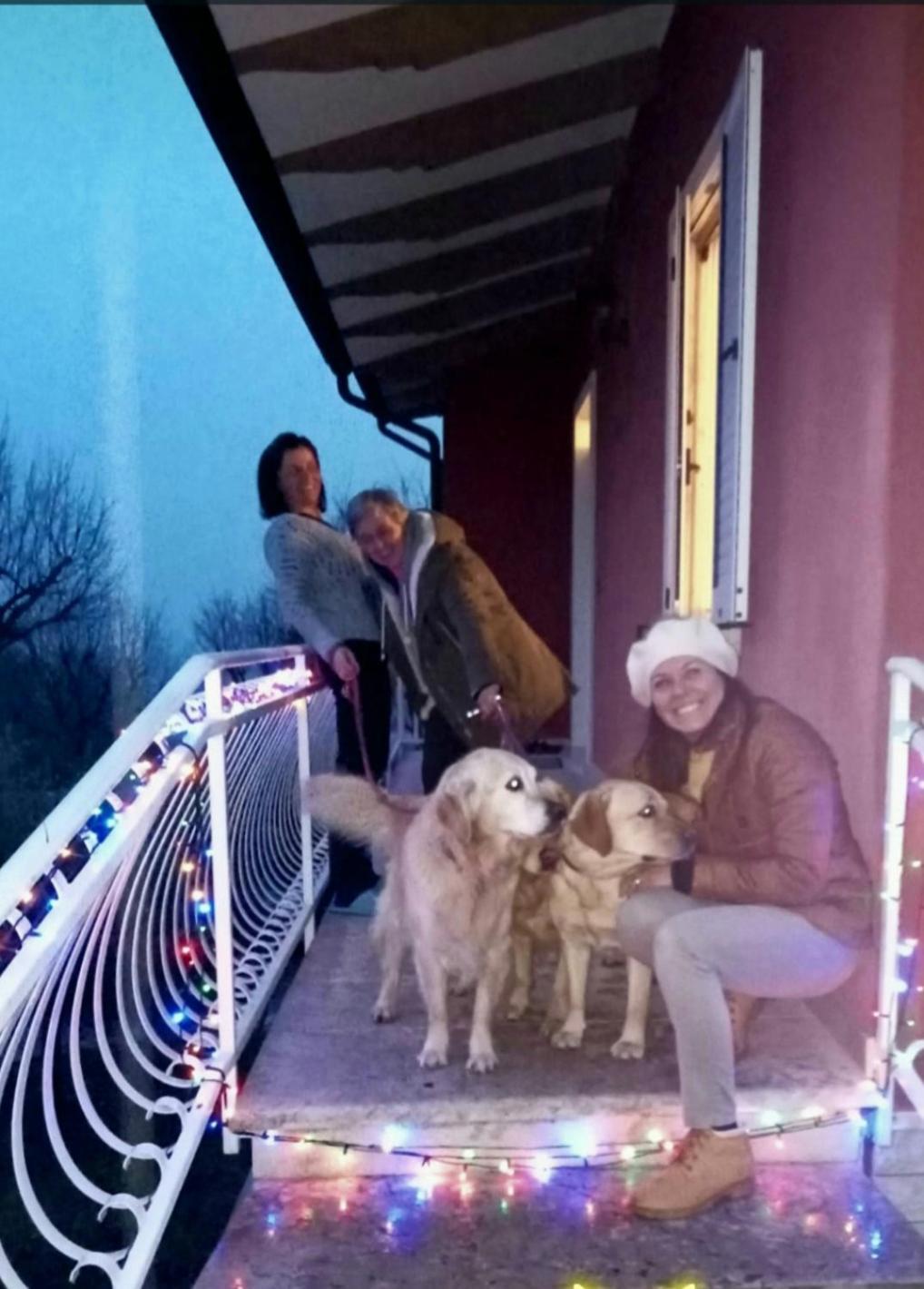 Pace, Luminosita E Comodita A Due Passi Dal Garda โวลตา มันโตวานา ภายนอก รูปภาพ